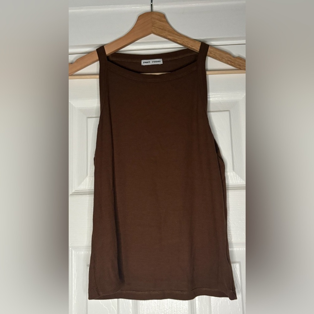 Sweet Romeo Brown Ribbed Tank Size XS NWT